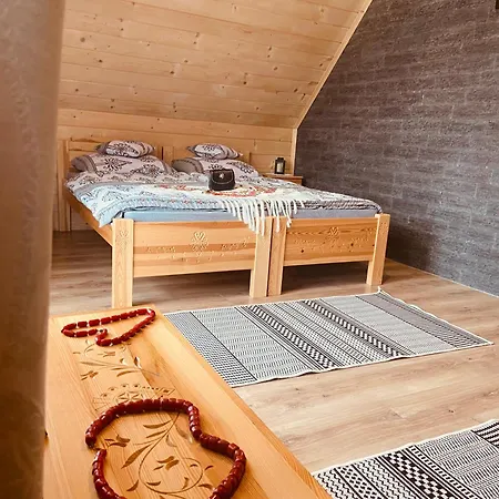 Izby Na Rowni * Witów